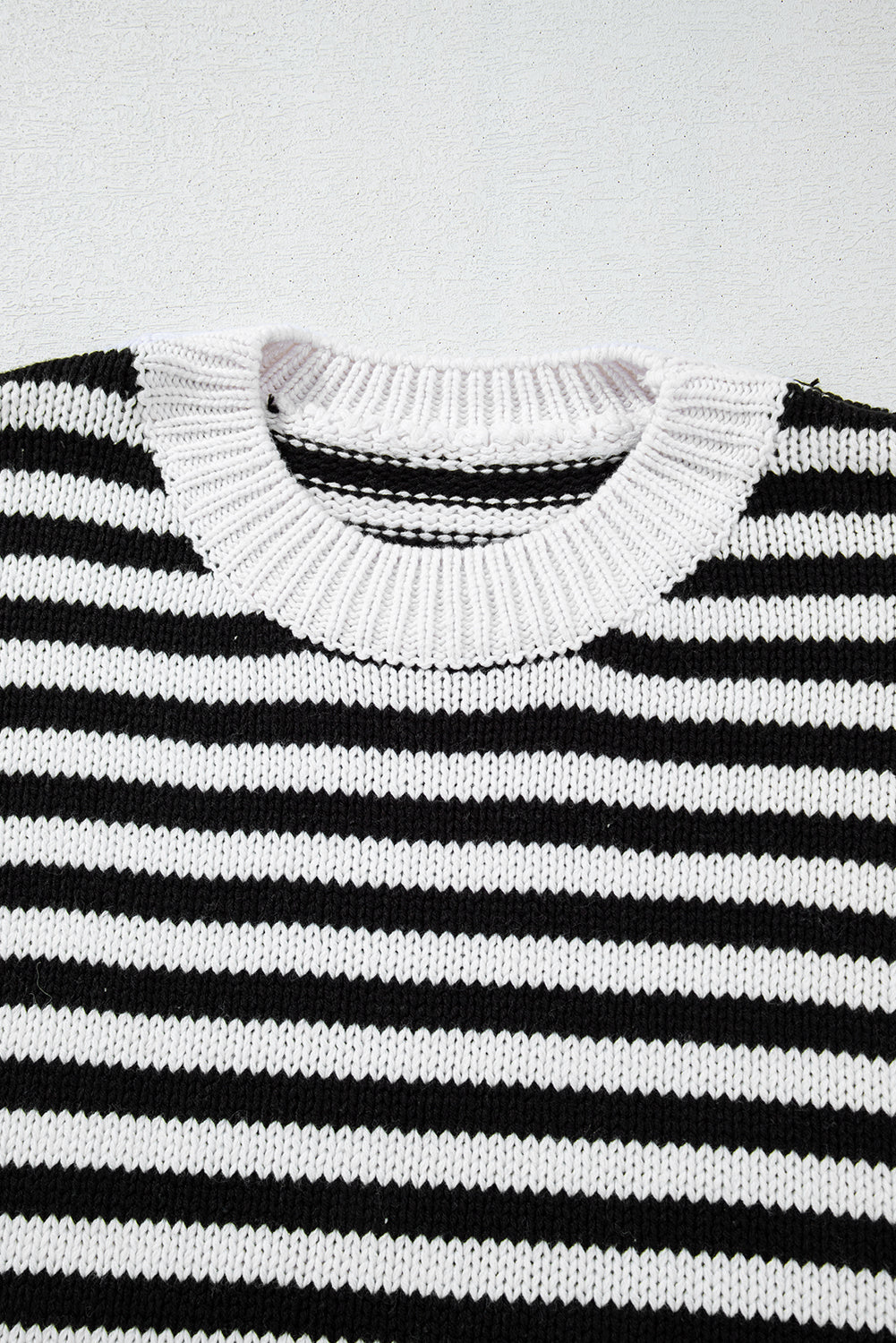 Black white Striped Drop Shoulder Bishop Sleeve Knit Sweater